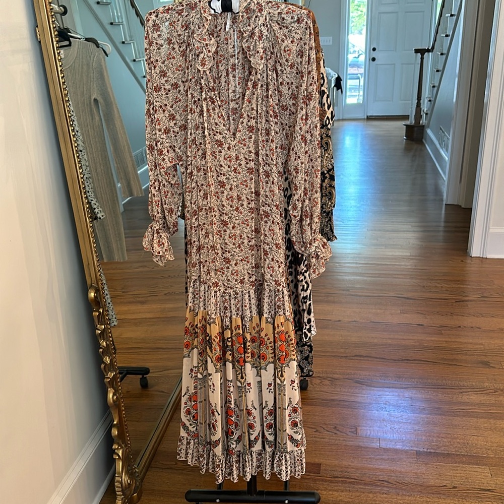 Free People maxi dress size Small burnt red/orange art deco design on beige